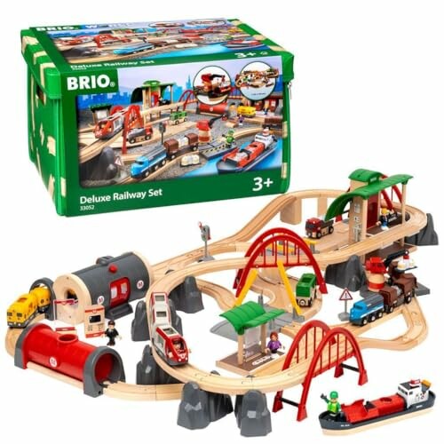 BRIO World Deluxe Railway Set